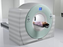 PET-CT-Gerät mit Patientin