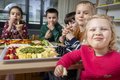 Gesundes Essen für die Kita-Kinder des Klinikums Stuttgart Bildnachweis: Klinikum Stuttgart / Tobias Grosser 