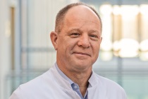 Professor Dr. Jörg Köninger