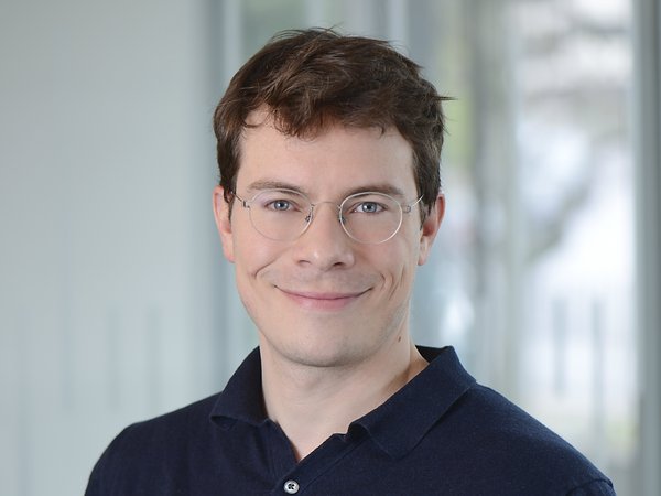 Dr. Gabriel Nonnenmacher