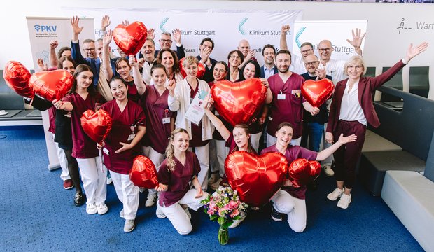 	 Das Team des Herzzentrums im Klinikum Stuttgart freut sich über die Auszeichnung "Deutschlands beliebteste Pflegeprofis" (Bild: Klinikum Stuttgart/ Tobias Grosser)