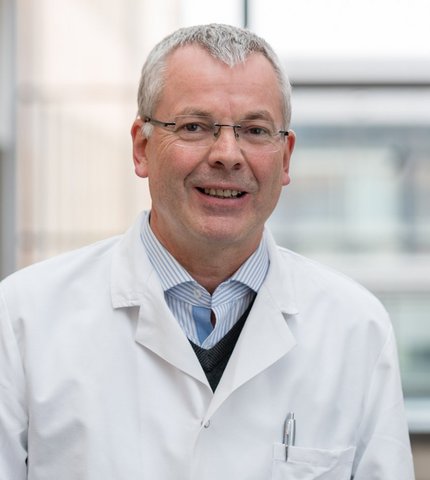 Prof. Dr. med. Peter von den Driesch, Ärztlicher Direktor Zentrum für Dermatologie, Phlebologie und Allergologie